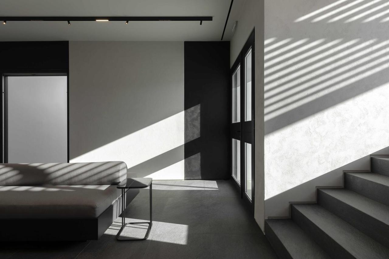 Cubic Mykonos Seafront Design Suites Ornos  Exterior photo