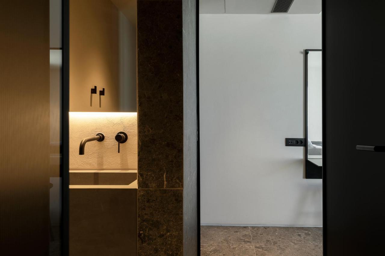 Cubic Mykonos Seafront Design Suites Ornos  Exterior photo