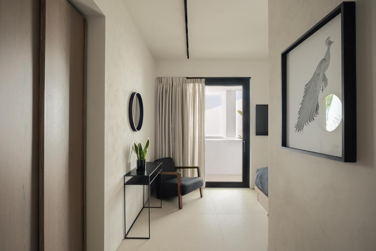Cubic Mykonos Seafront Design Suites Ornos  Exterior photo